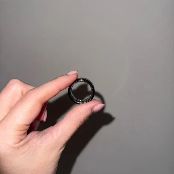 Oura Ring Gen 4 Horizon Black Smart Ring Size 9 NWT - Picture 4 of 9